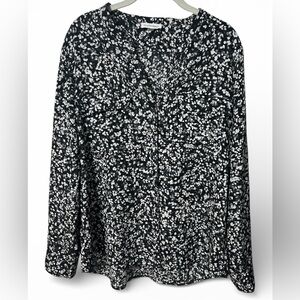Calvin Klein Women’s Monochrome V-Neck Button Up Floral Blouse Size XL